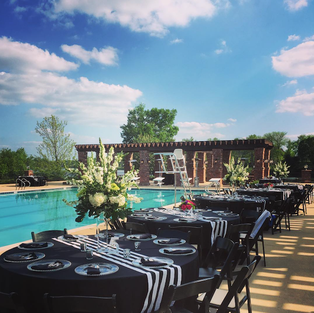 5 Ways To Beat The Heat With A Nashville Poolside Wedding