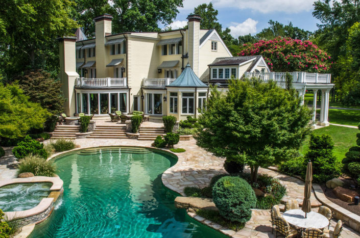 The Estate at Cherokee Dock: Nashville’s Newest Luxury Mansion Venue |  Nashville