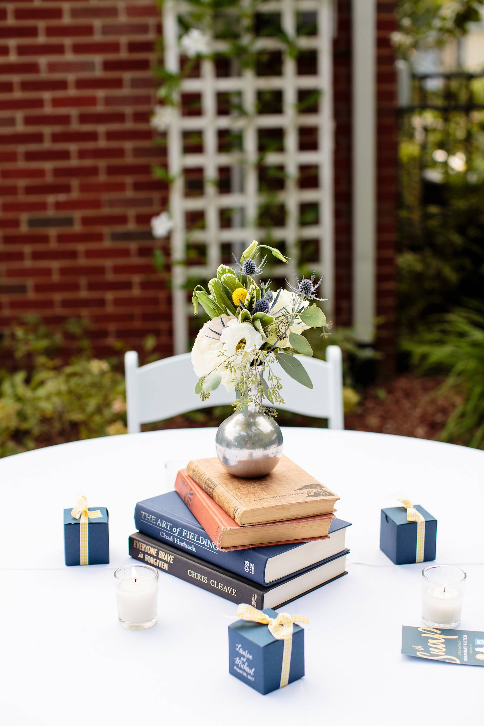 Book Wedding – Erin Allender – Aisle Society |  Nashville