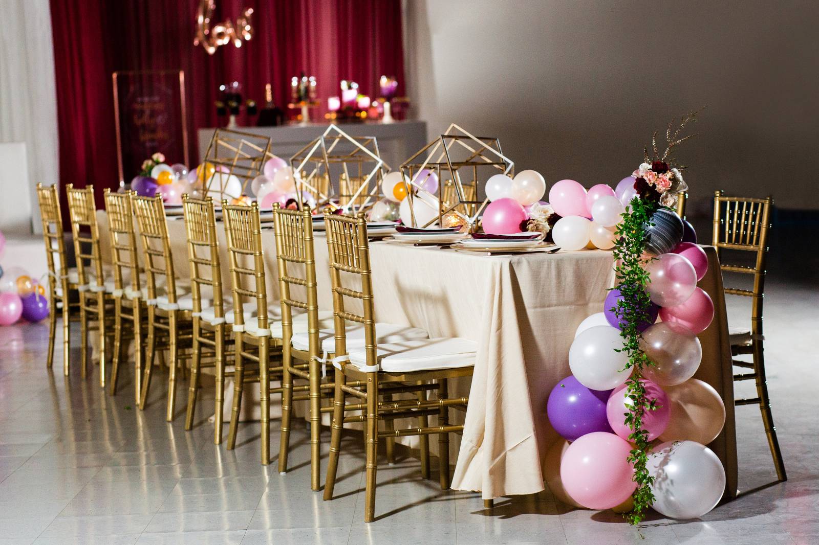 Modern Metallic Balloon Wedding Inspiration |  Nashville Styled Shoot
