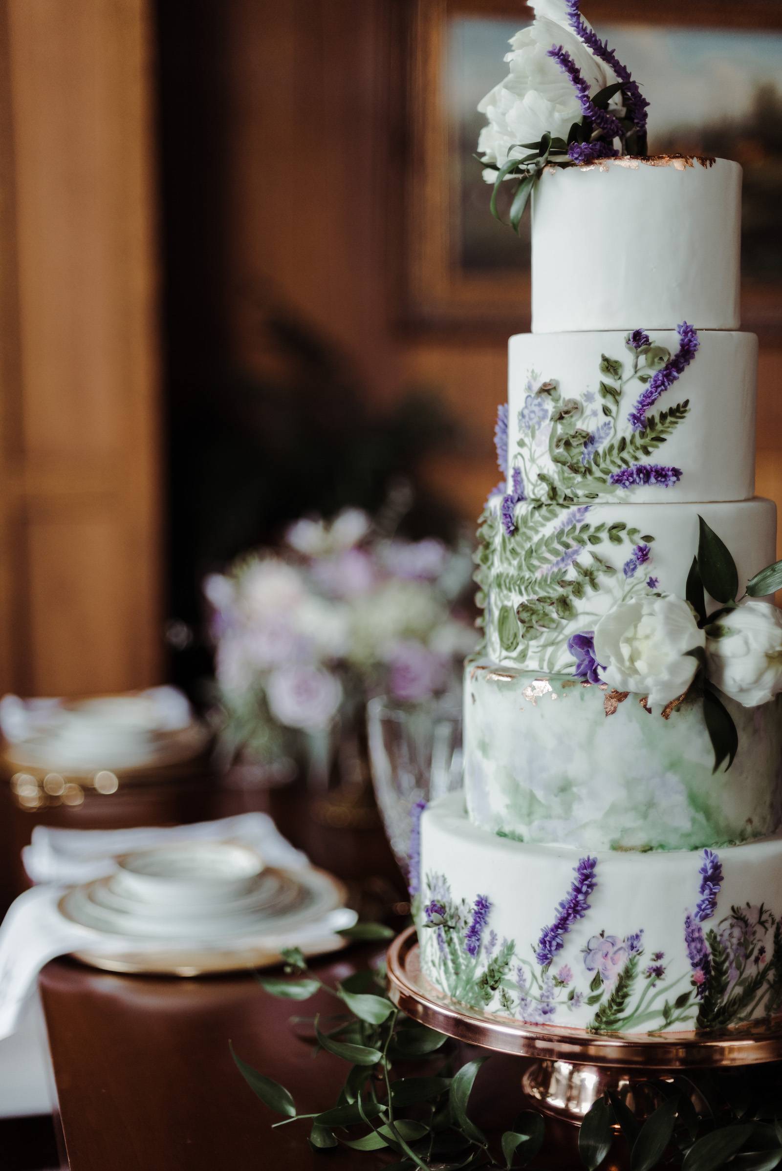 Meet Oh Crumbs Bakery – Creating Innovative Wedding Cakes For Your Nashville Wedding |  Nashville Cake & Dessert
