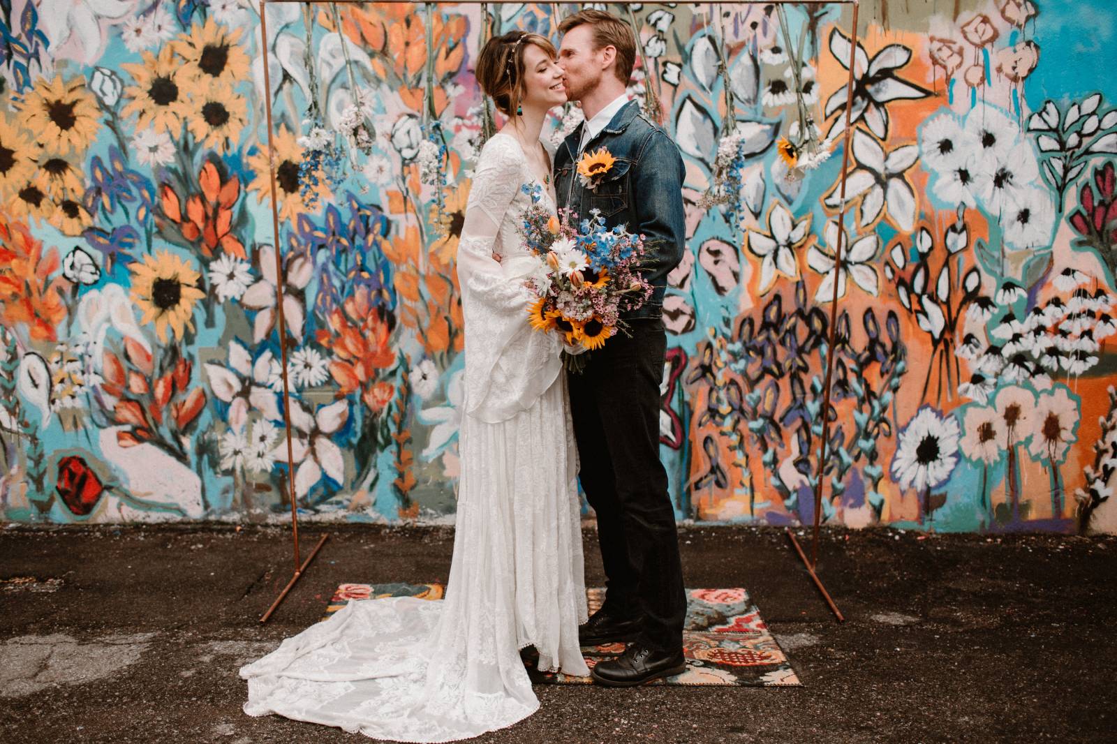 70s Inspired Pop-Up Styled Elopement Shoot |  Nashville Styled Shoot