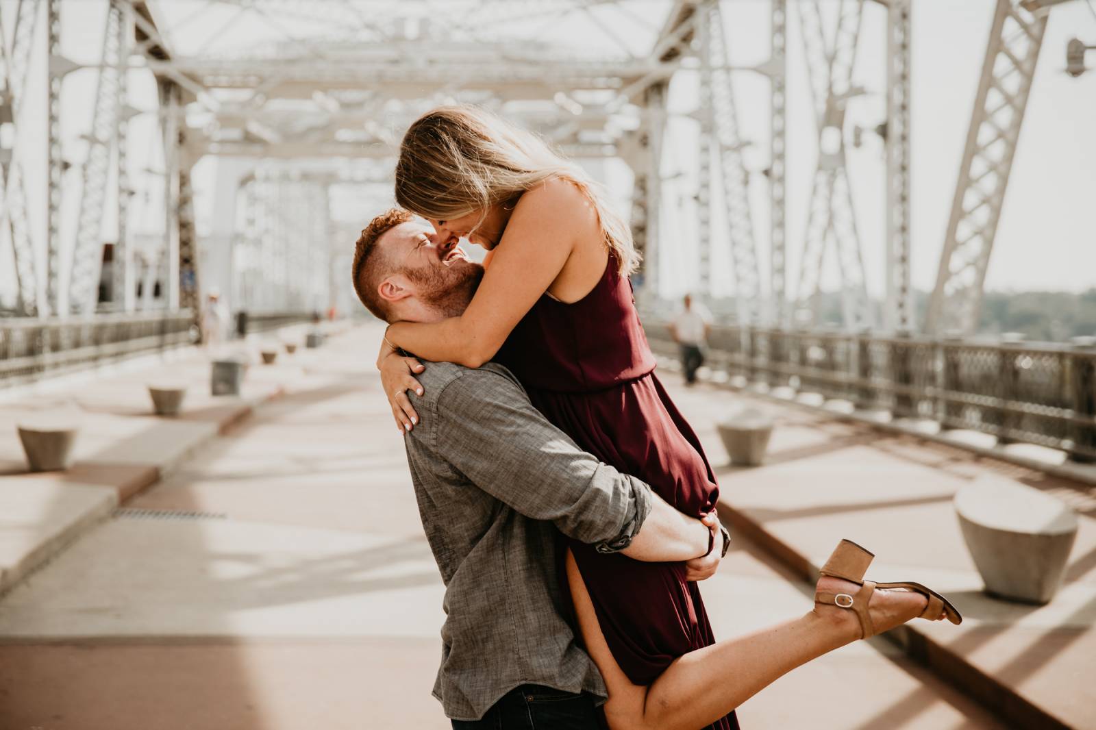 Tracey & Keith’s Downtown Nashville Engagement Session