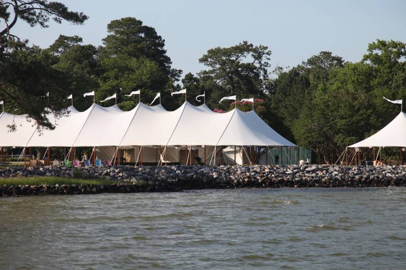 What is a Sailcloth Tent? Find out on Nashville Bride Guide!
