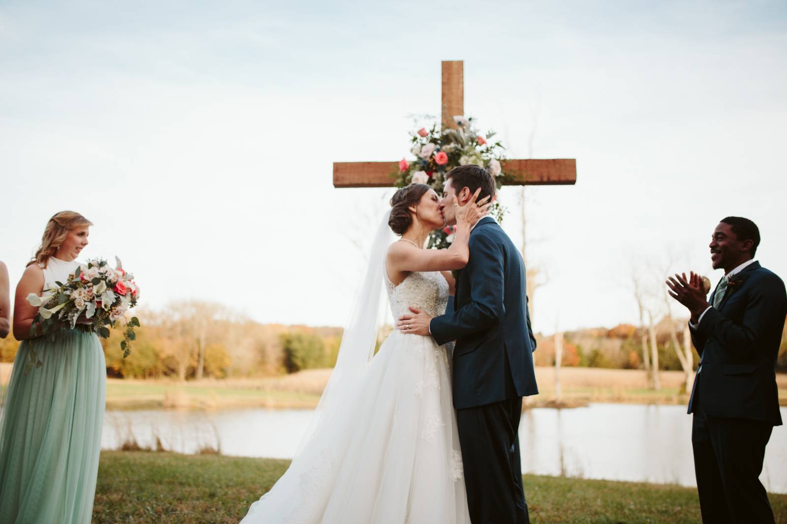 Bailee and Ryan’s Outdoor Autumn Wedding by Jamie Pratt Photos |  Nashville