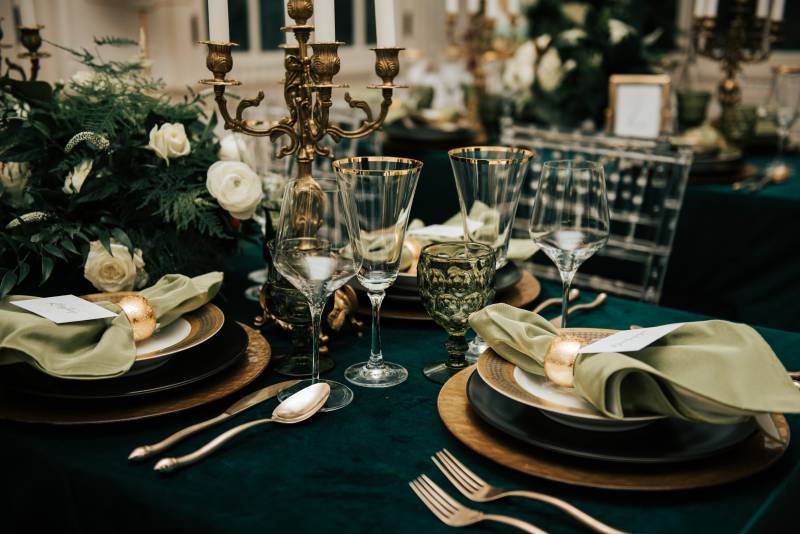 Bold Emerald 1920s Inspired Styled Shoot featured on Nashville Bride Guide