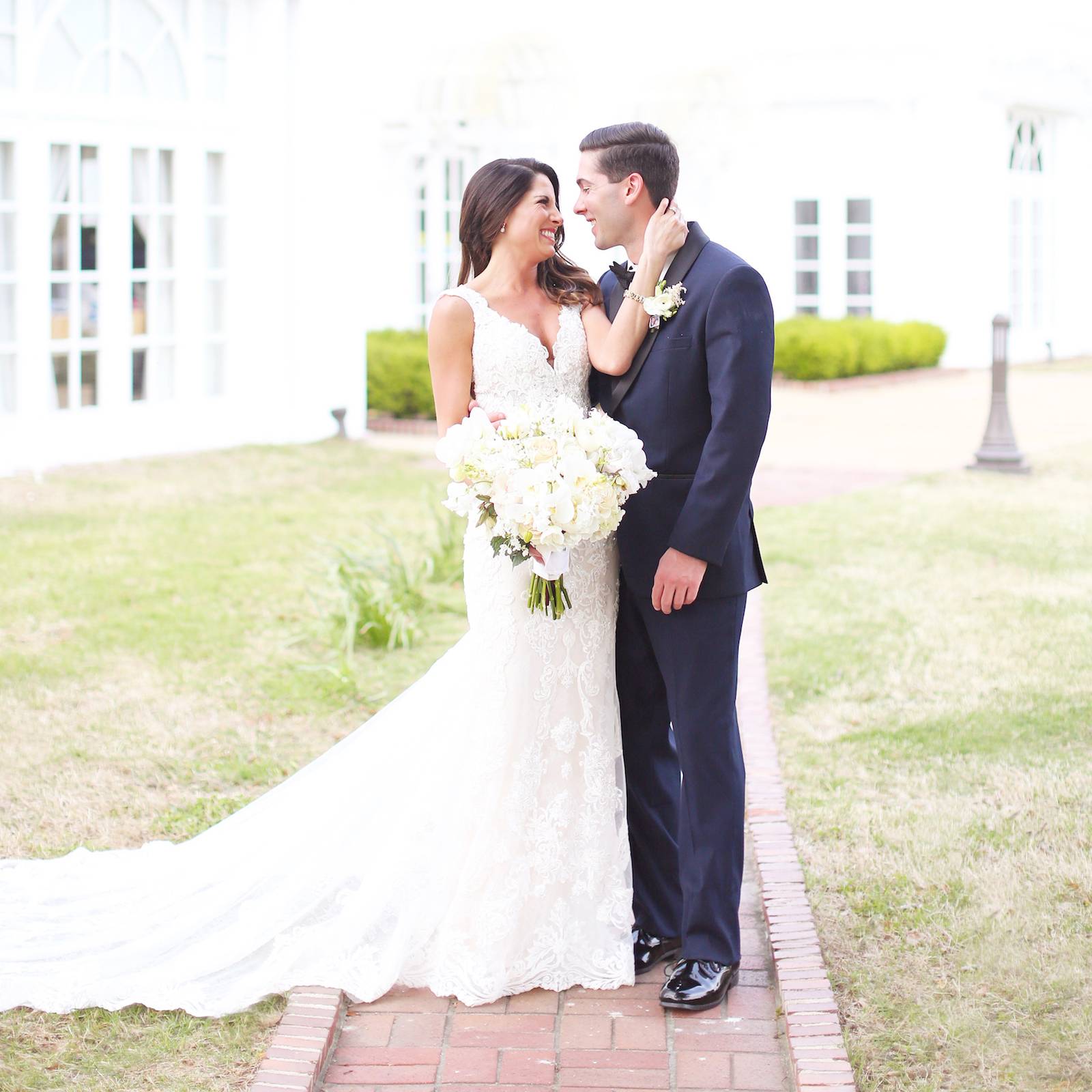 Meet Nashville Wedding Photographer, Eliza Kennard