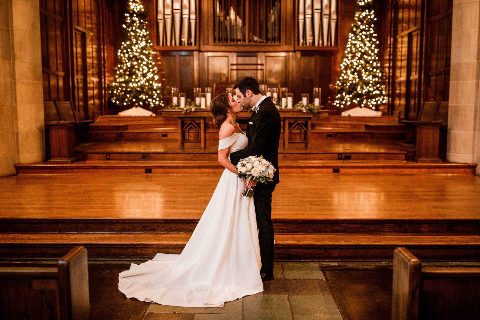 Leigh + Jeff’s Romantic Winter Wedding by John Myers Photography + Videography | Nashville