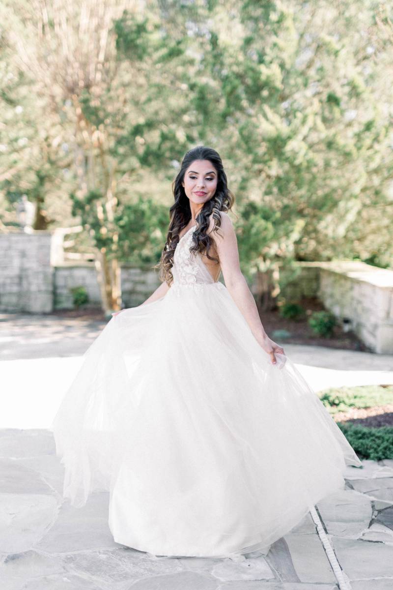 Wedding dress: Elegant southern mansion wedding inspiration featured on Nashville Bride Guide