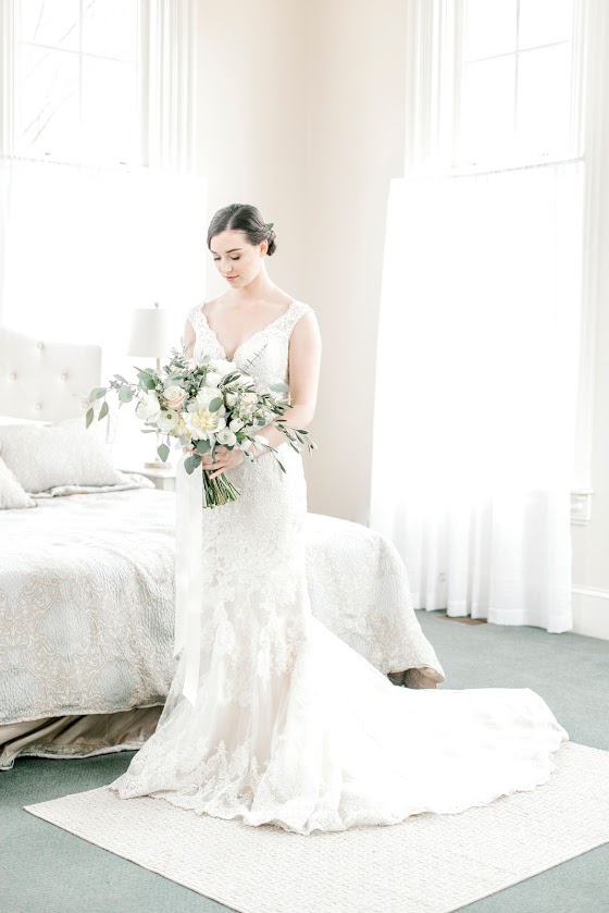 Bridal portrait: Nashville wedding planner Amy & I Designs featured on Nashville Bride Guide