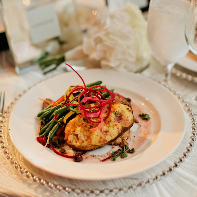How to Choose Your Wedding Catering Serving Style from Chef's Market Nashville