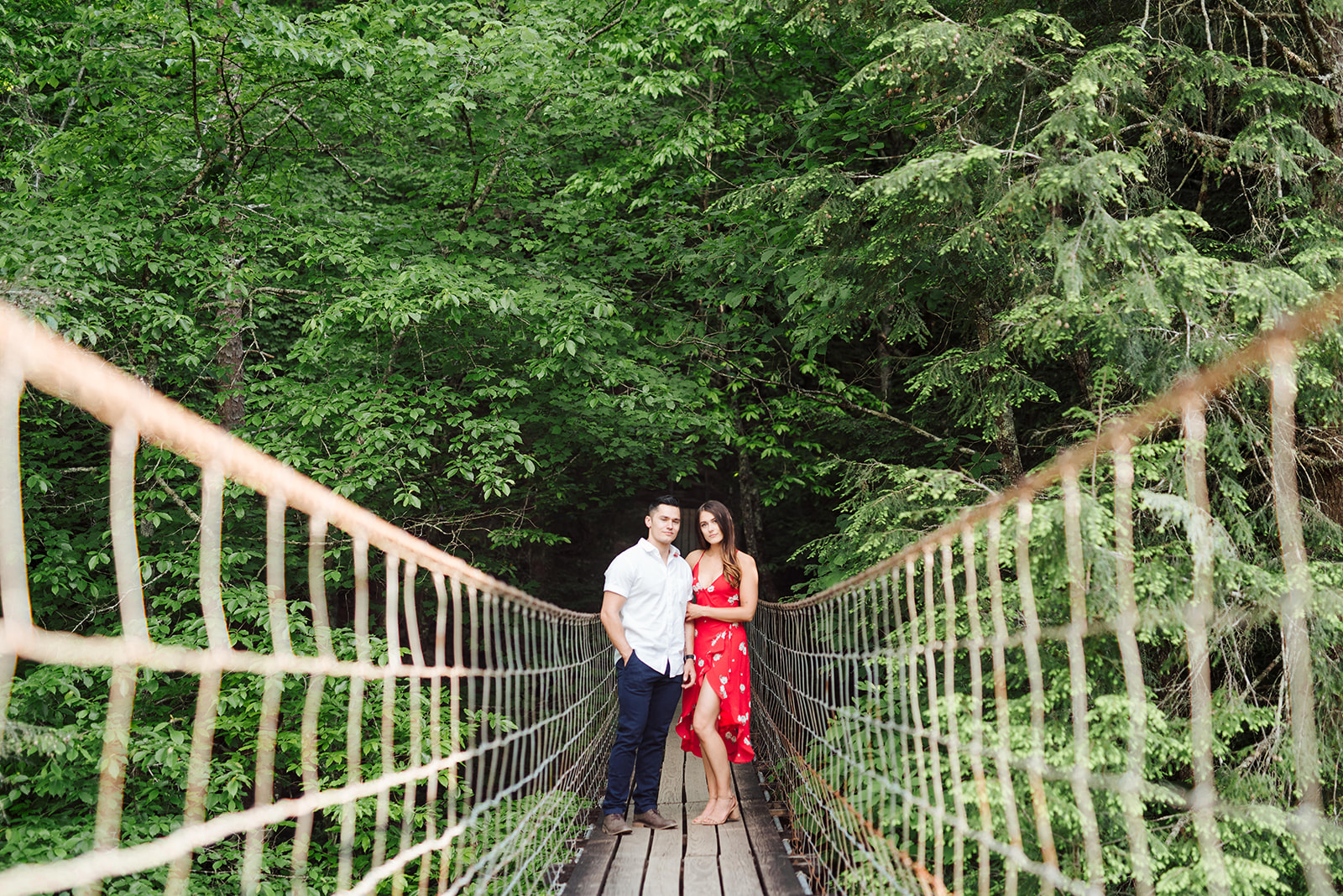 Fall Creek Falls engagement session captured by Sara Bill Photography
