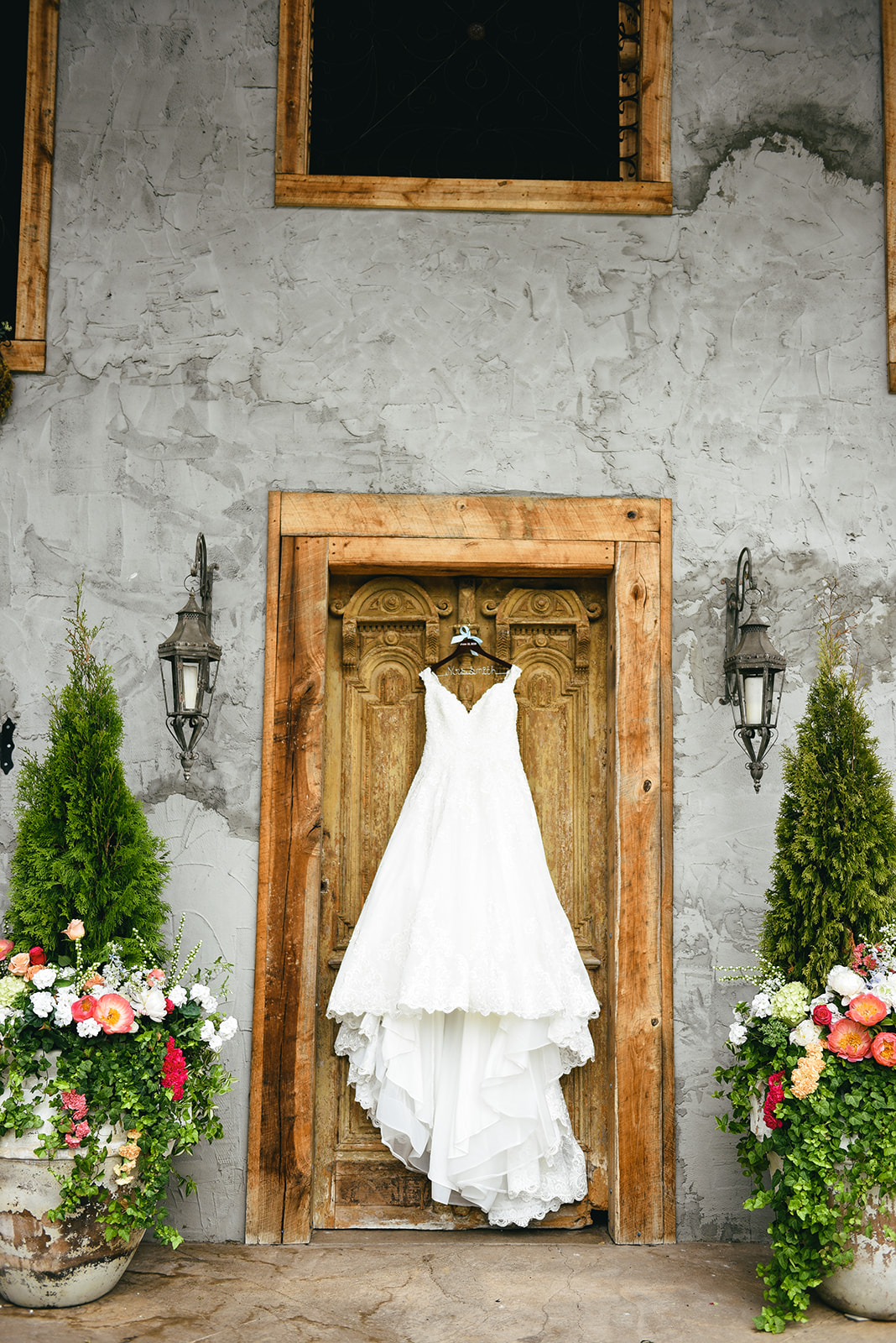 Ball gown wedding dress: Elegant Cason Cove Wedding featured on Nashville Bride Guide