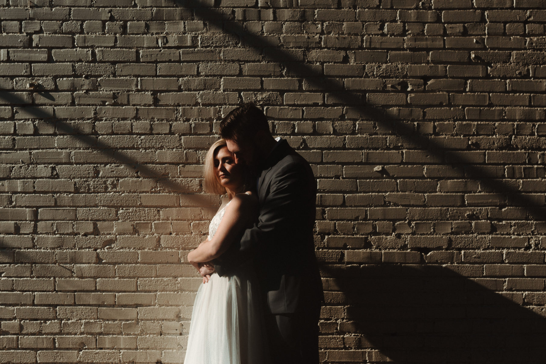 Romantic wedding photos: Nashville brunch elopement featured on Nashville Bride Guide