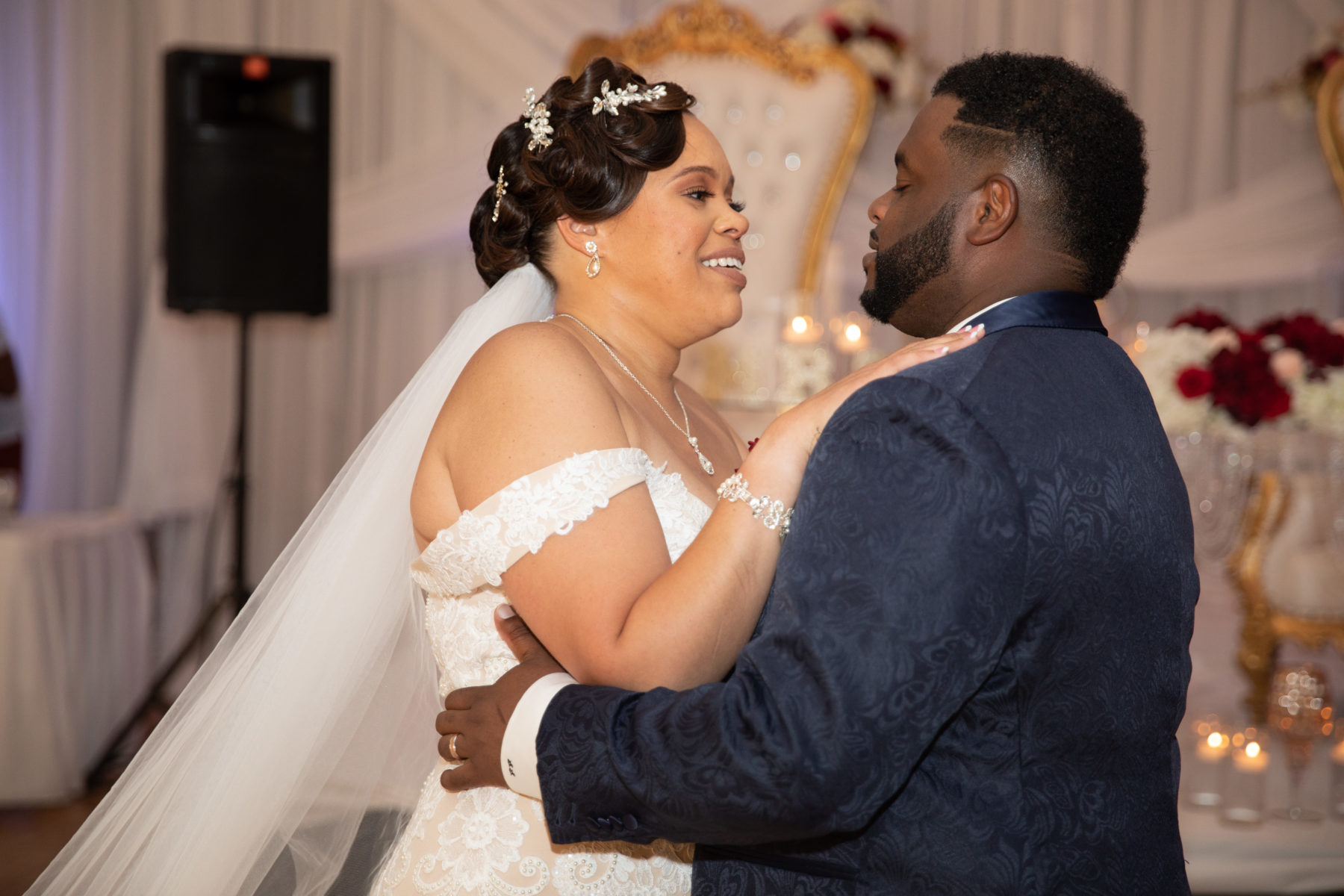 Wedding first dance: Luxurious Stone Rivers Country Club Wedding featured on Nashville Bride Guide