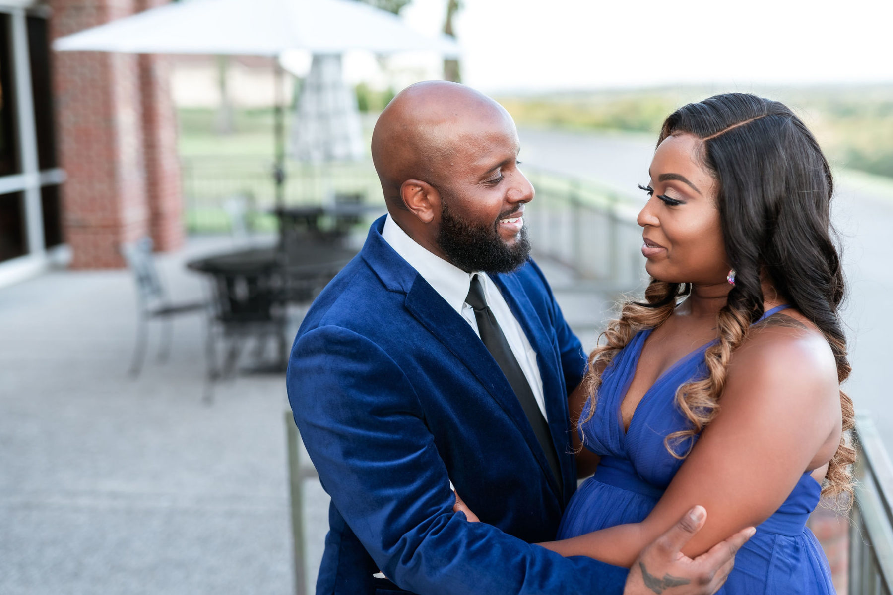 Five Oaks Golf & Country Club engagement session featured on Nashville Bride Guide!