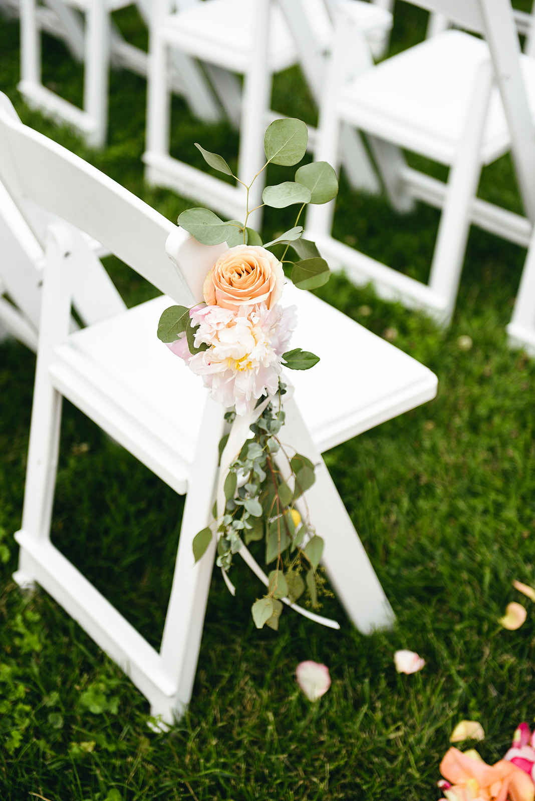 Wedding ceremony decor: Elegant Cason Cove Wedding featured on Nashville Bride Guide