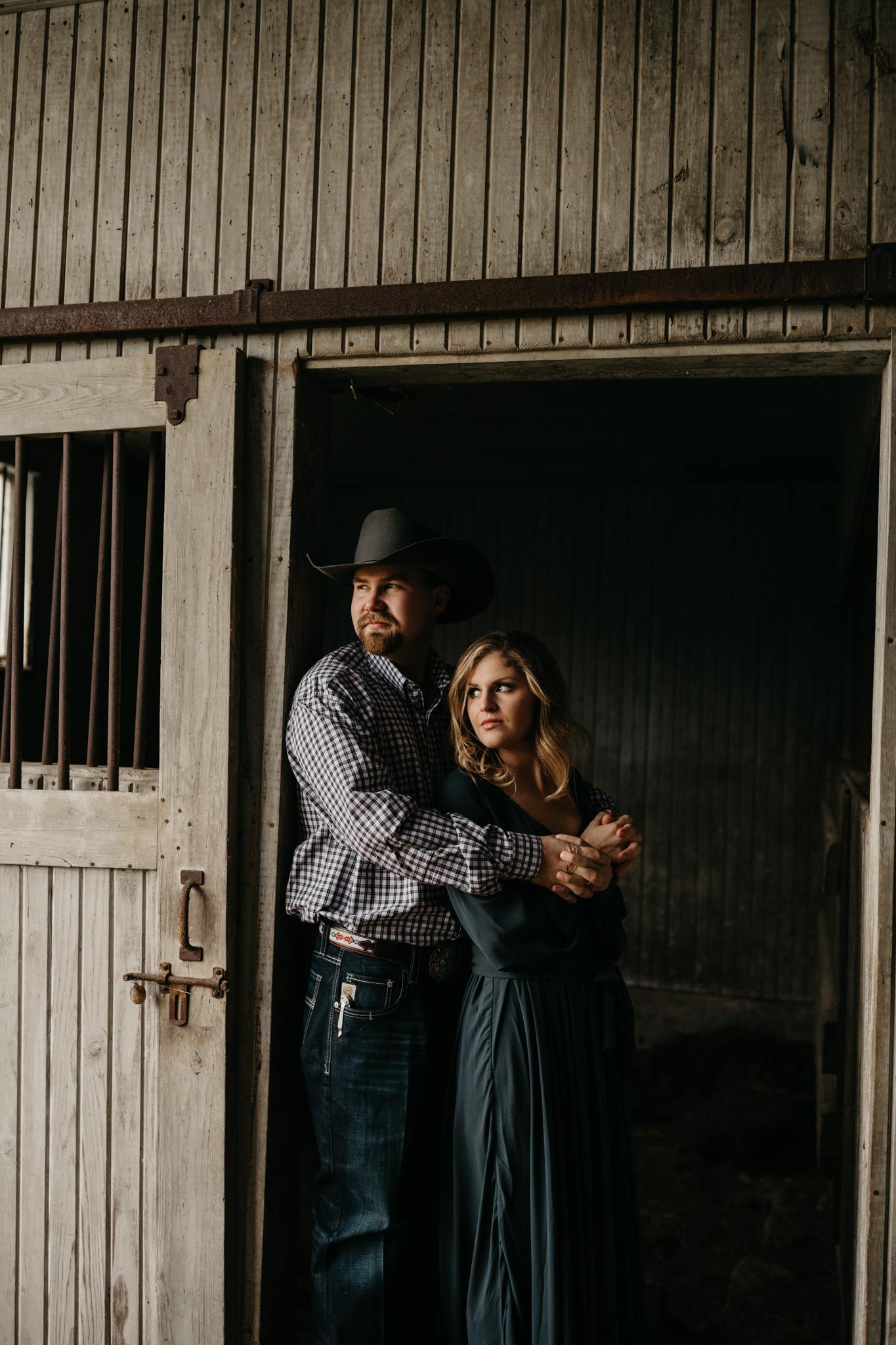 What to wear for your engagement photos by Bille Shaye Style Photography featured on Nashville Bride Guide