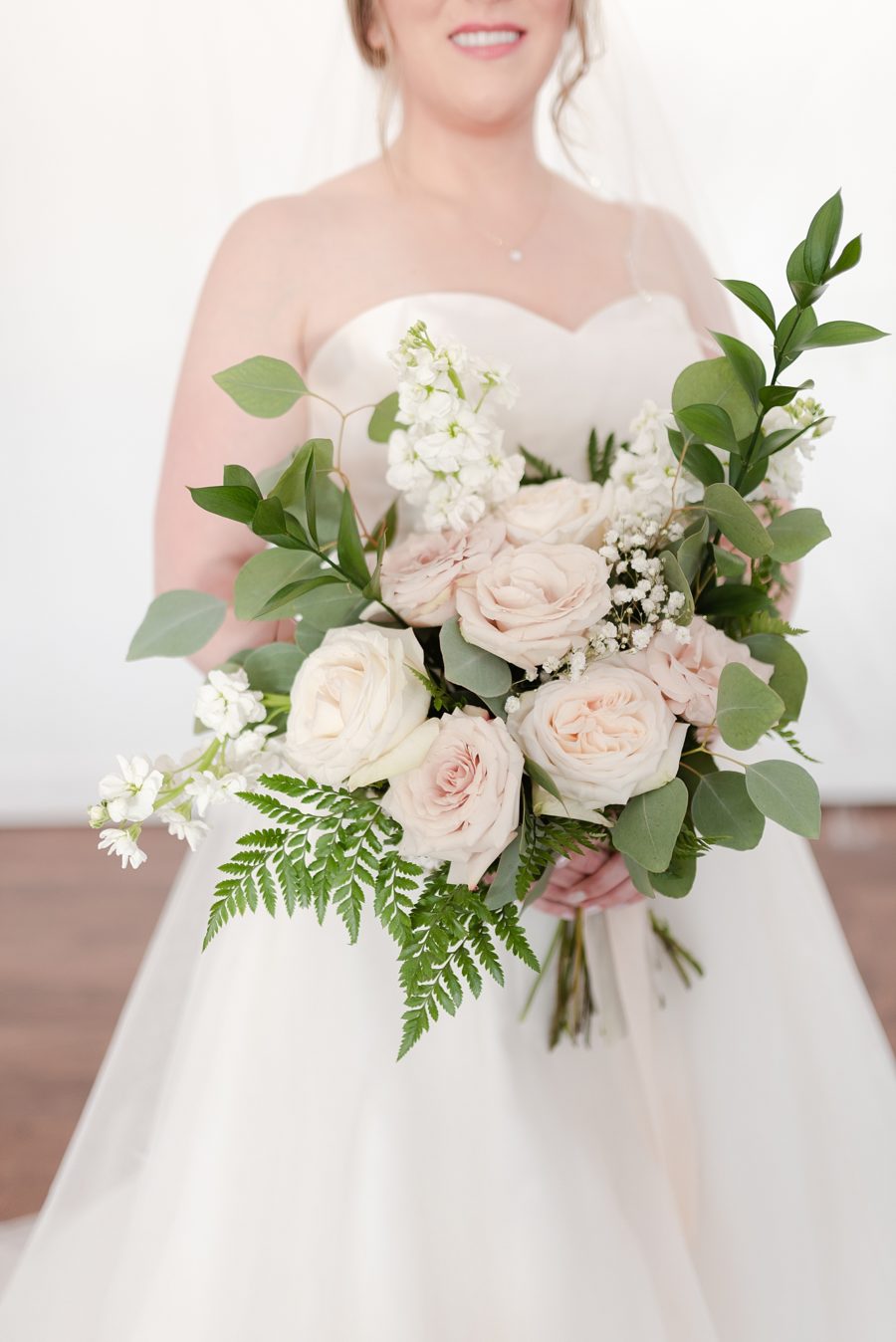 MidSummer Night's Dream Wedding Inspiration featured on Nashville Bride Guide