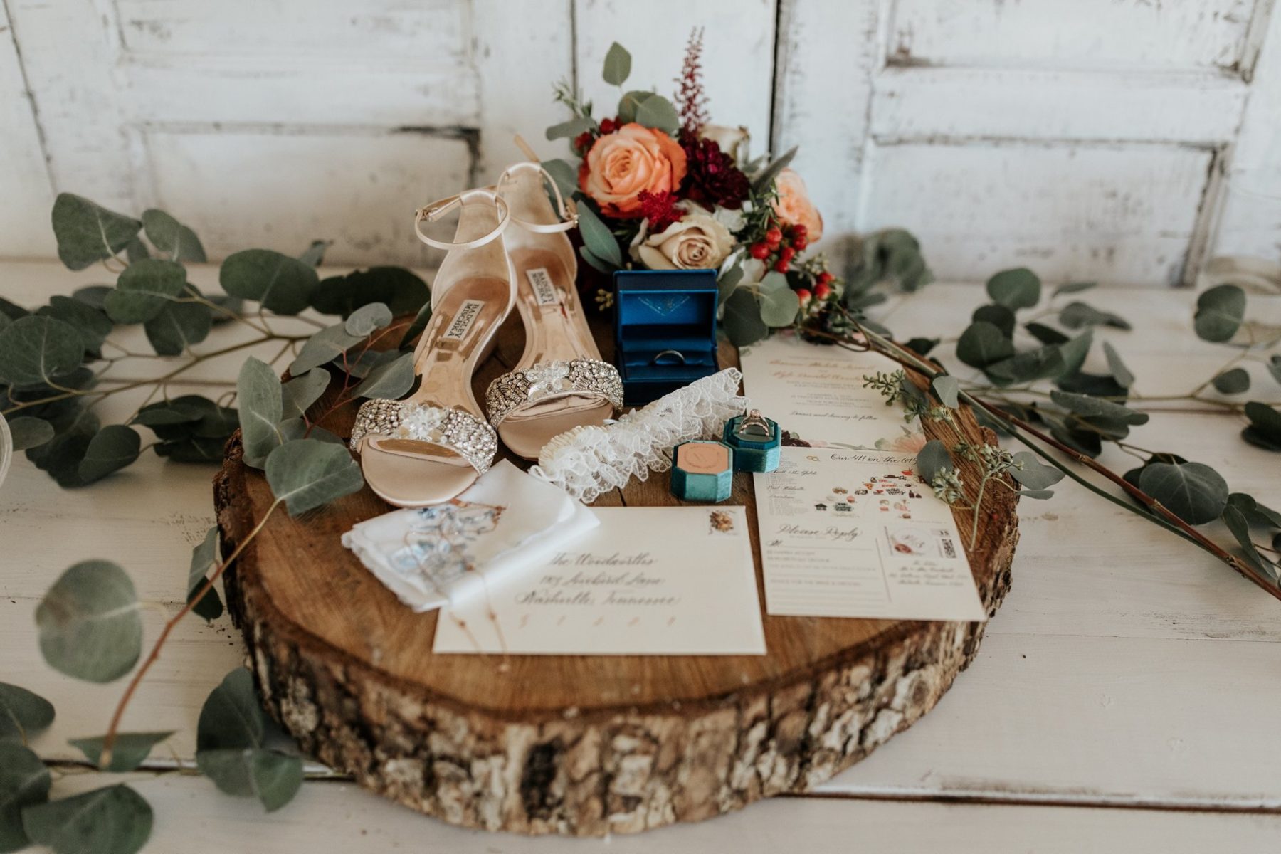 Simply Rustic Front Porch Farms wedding featured on Nashville Bride Guide