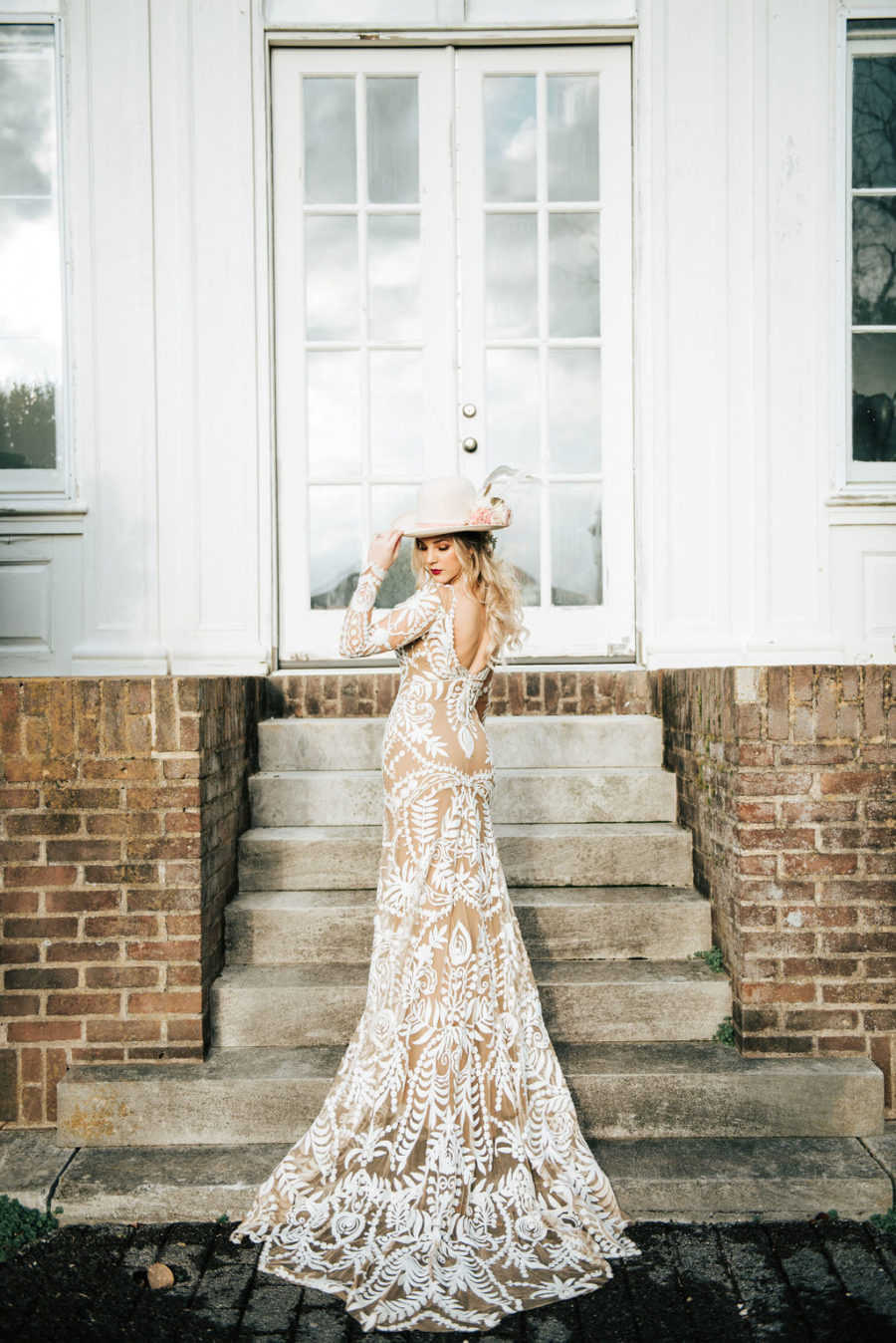 Laklin Brooke Photography featured on Nashville Bride Guide