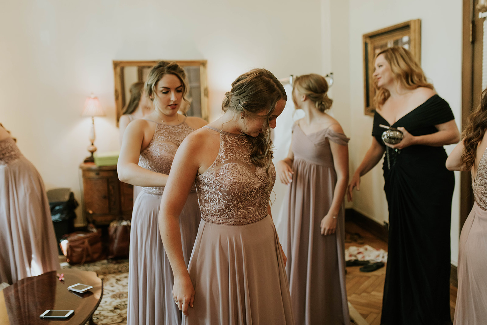 Soft Pink Clementine Hall Wedding featured on Nashville Bride Guide