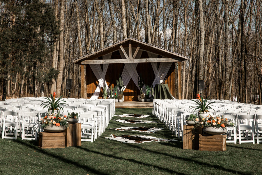 Wedding ceremony decor: Western Inspired Wedding by Laurie D'Anne Events featured on Nashville Bride Guide