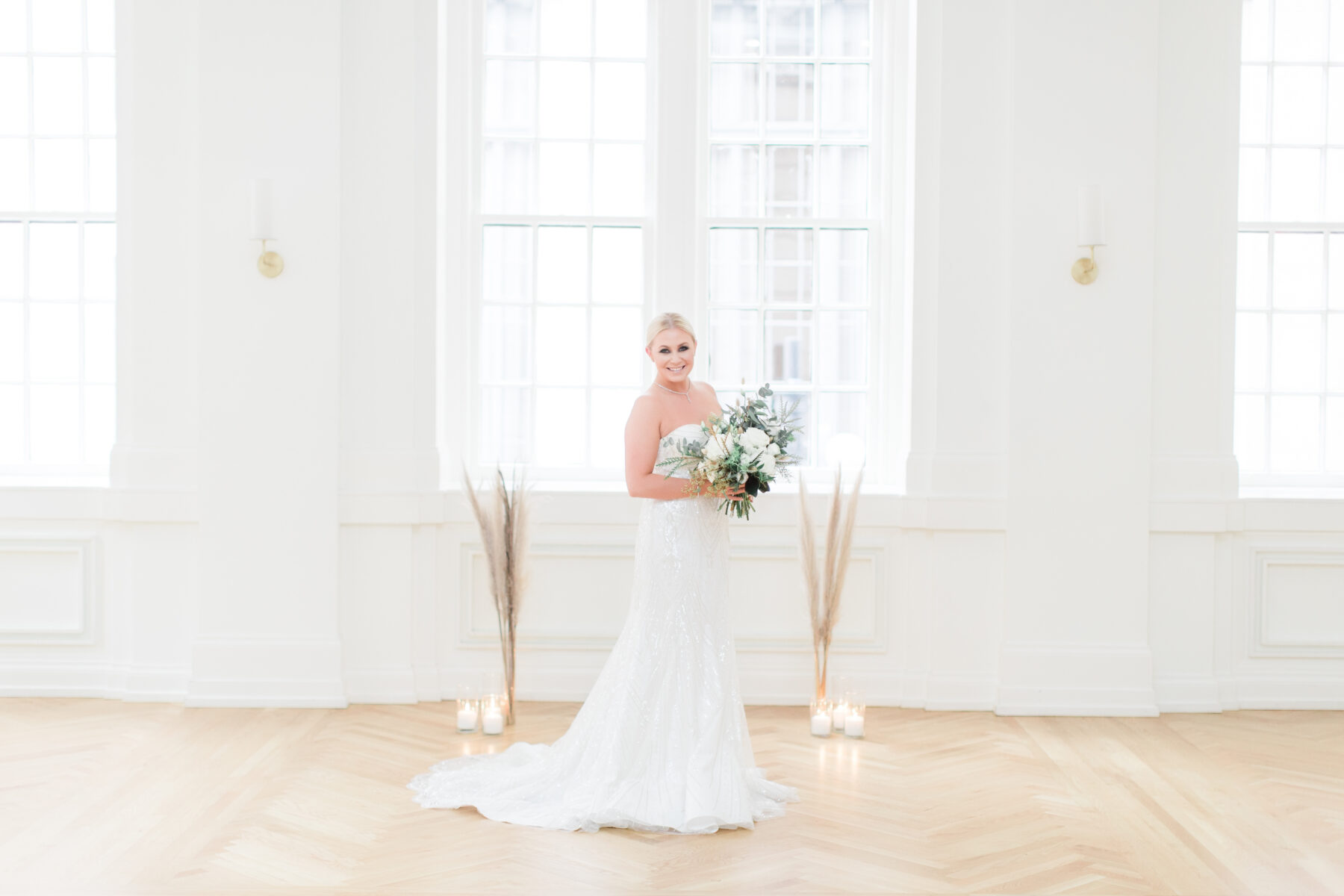 Classic, Yet Modern New Years Eve Wedding Inspiration featured on Nashville Bride Guide