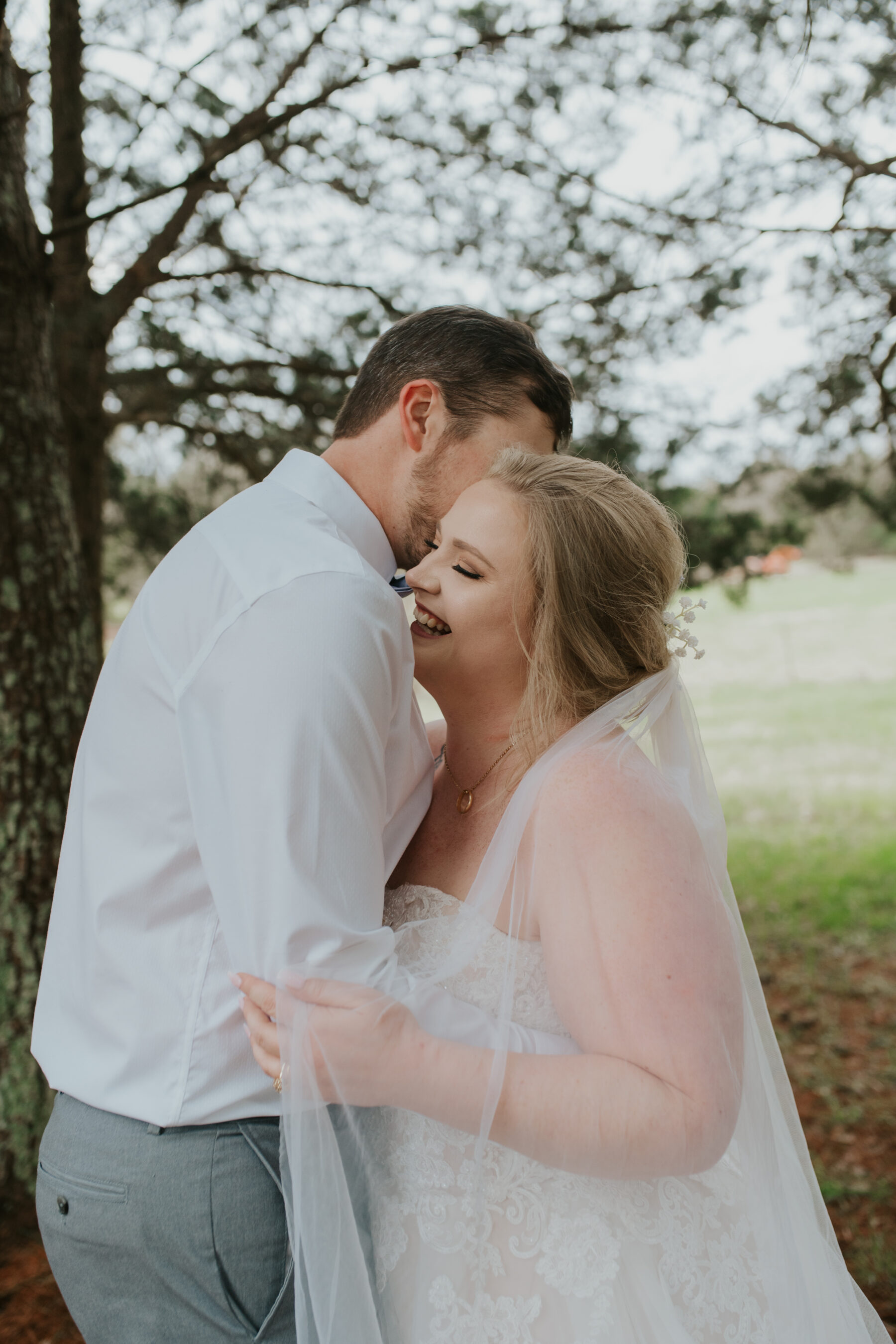 Intimate Backyard Wedding from Risen Vintage featured on Nashville Bride Guide