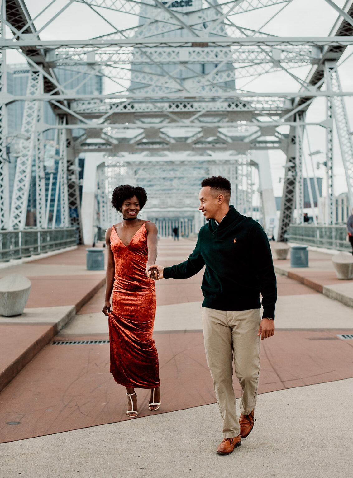 Hip Engagement Session by Foxtail Photography - Nashville Bride Guide