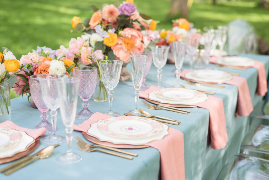 Blue and pink wedding linens