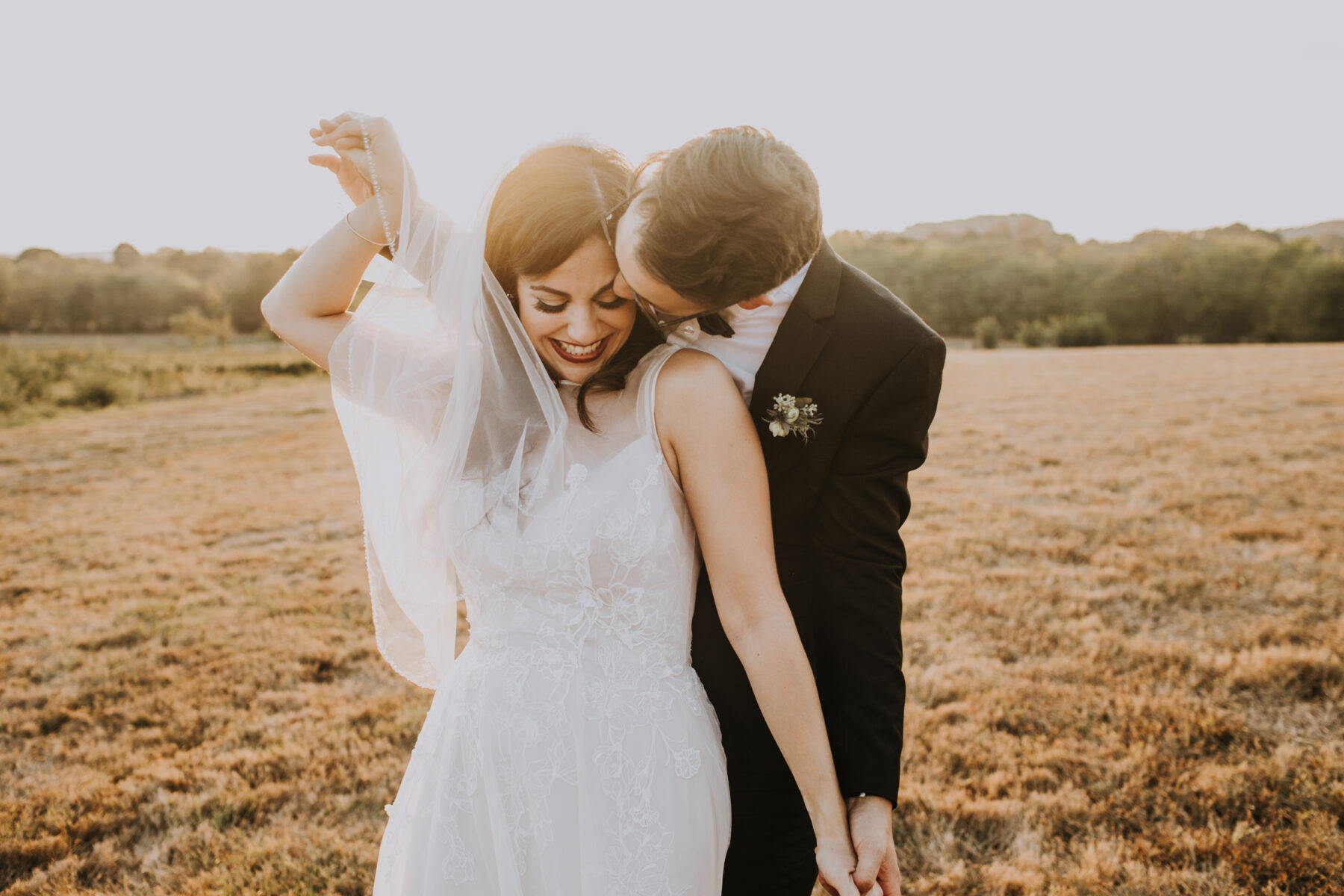 Sunset wedding photo: Nashville Wedding with Beautiful Views by Teale Photography featured on Nashville Bride Guide