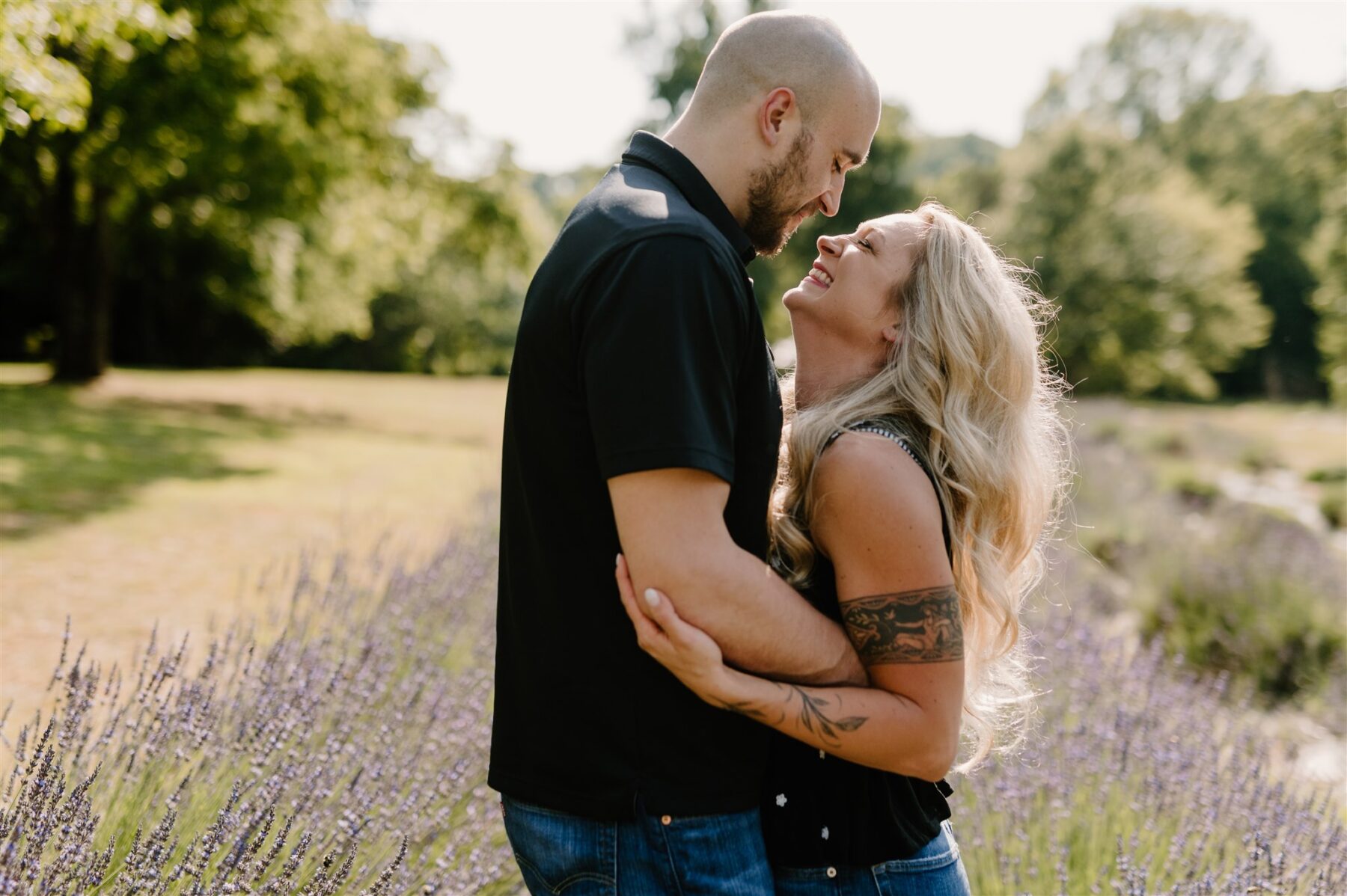 Scenic Engagement Session at Menkveld Farm captured by Sara Bill Photography
