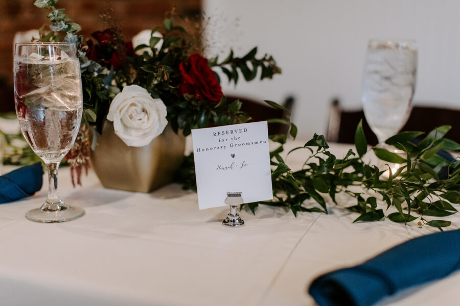 Navy and red wedding decor | Nashville Bride Guide | Franklin Tennessee Wedding