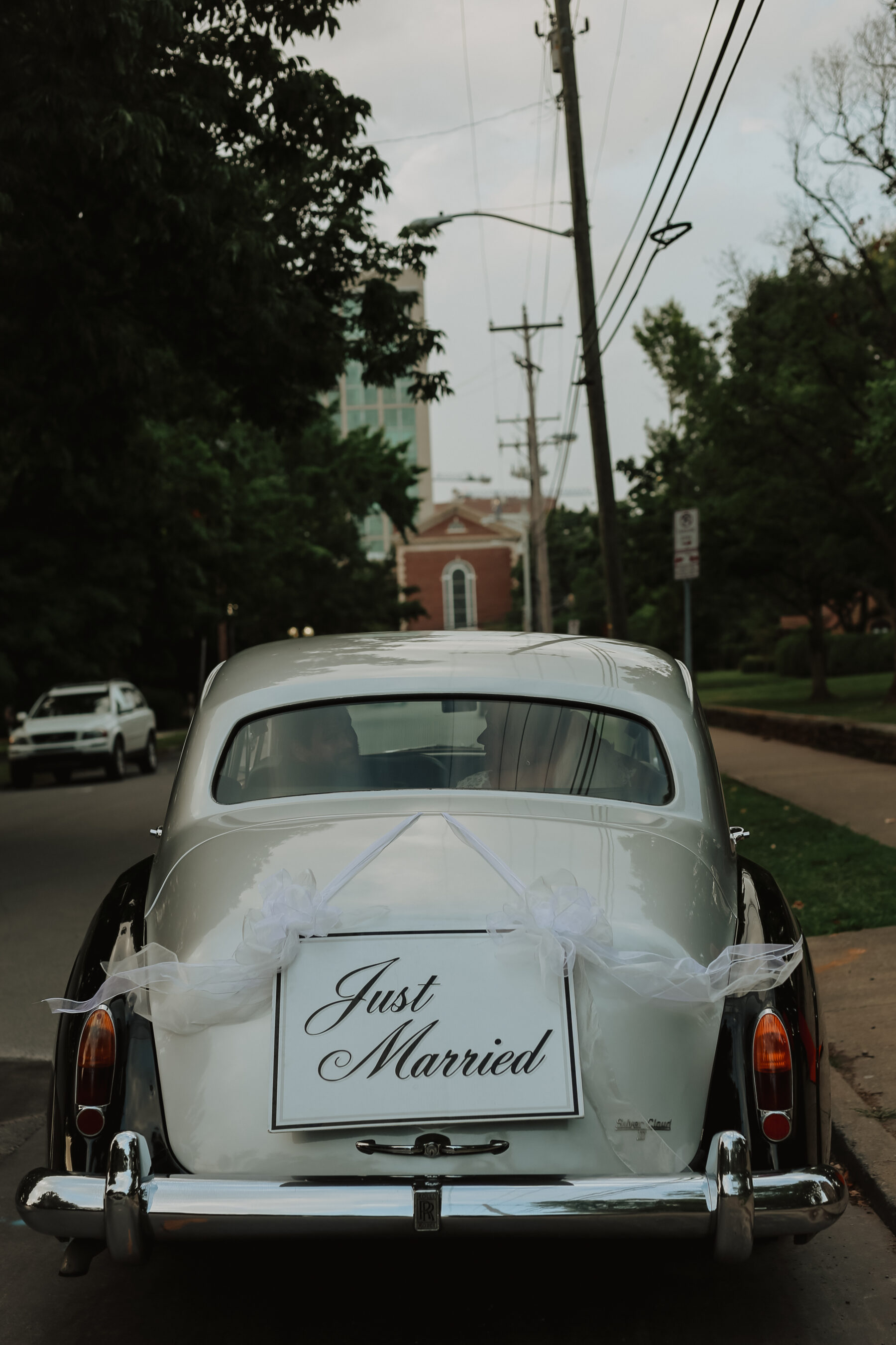 Regal Inspired Wedding at The McConnell House | Nashville Bride Guide