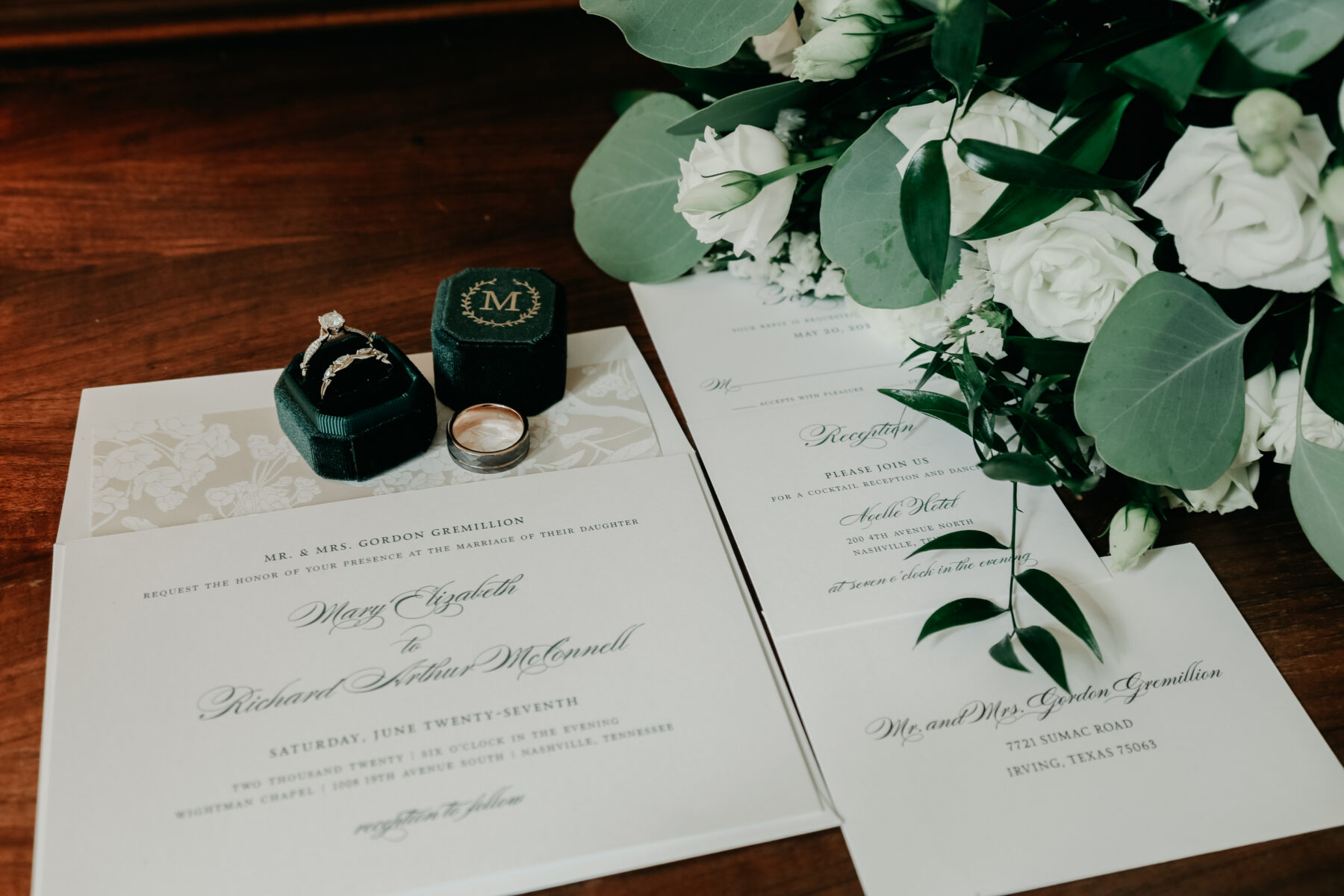 Velvet green monogrammed wedding ring box | Nashville Bride Guide