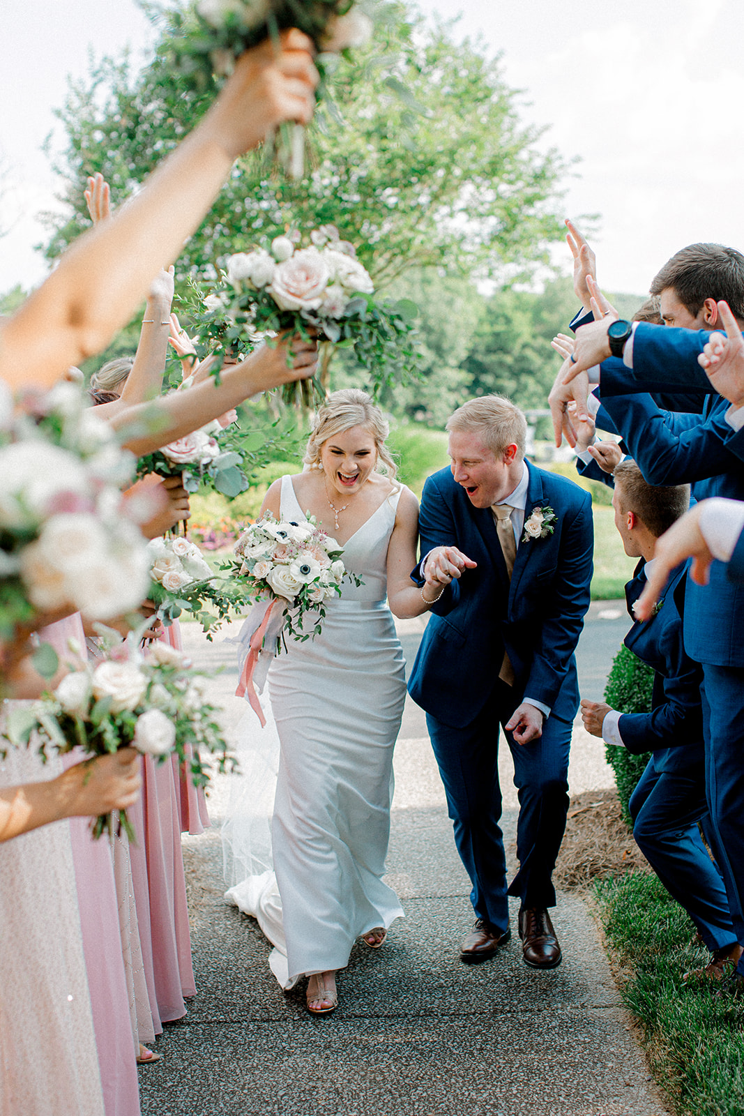 Tennessee Wedding Photographer Ashton Brooke Photography | Nashville Bride Guide