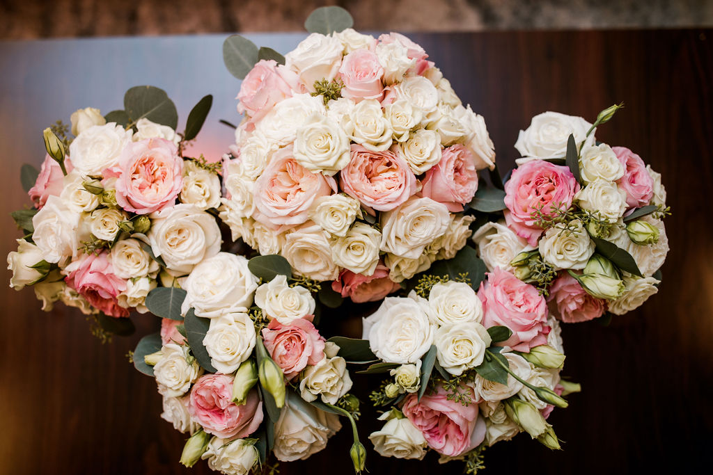 Pink and white wedding flowers | Nashville Bride Guide