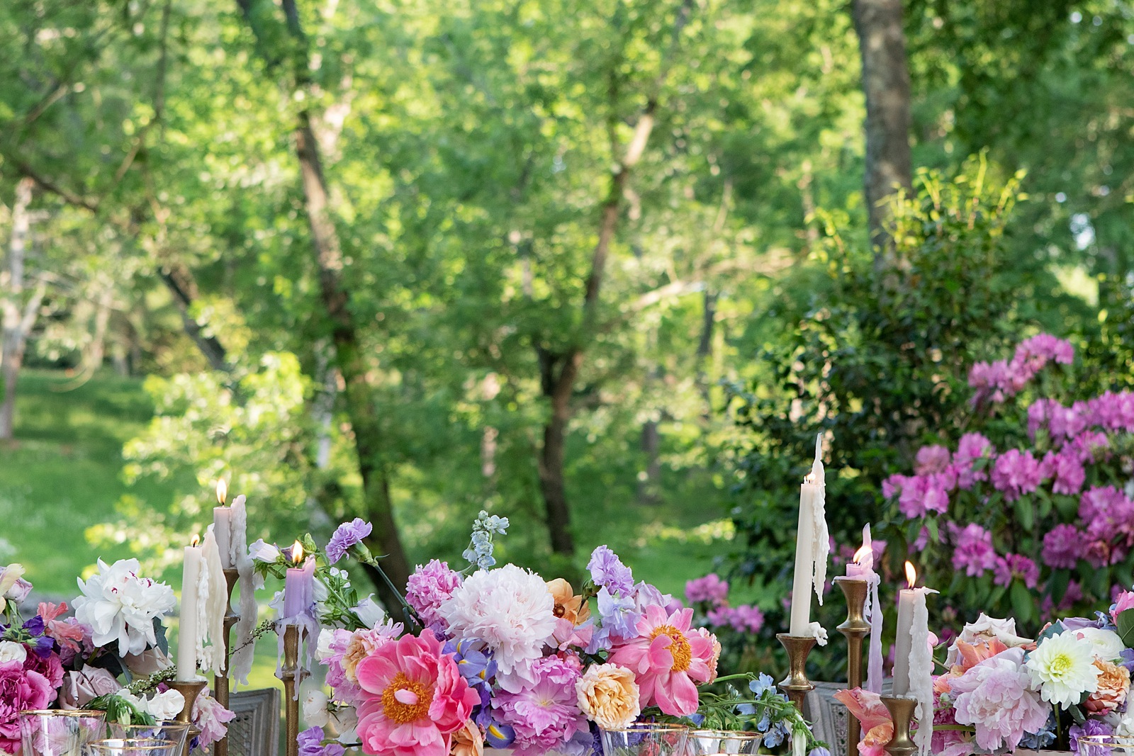 Monet garden spring wedding inspiationr