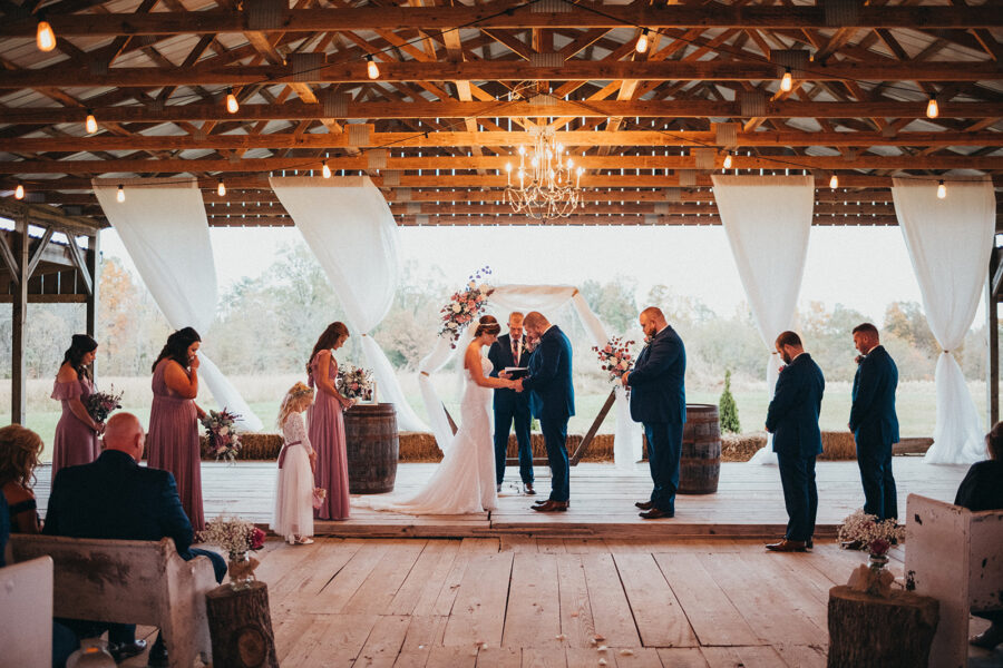 Burdoc Farms wedding ceremony