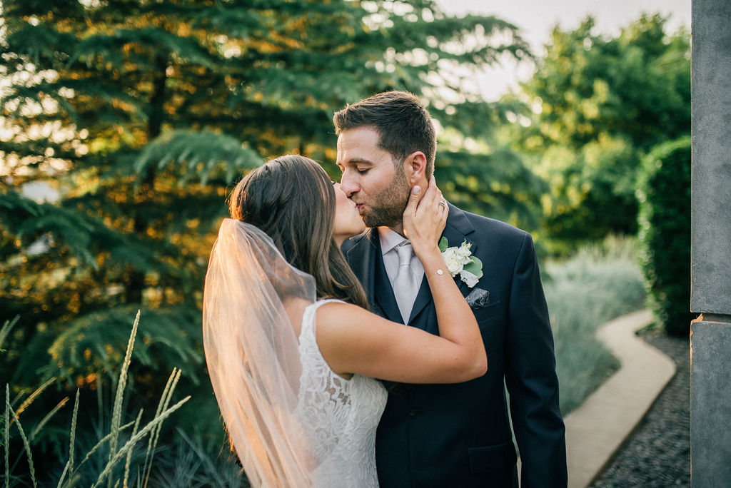 What to Look for When Hiring a Wedding Photographer from Details Nashville