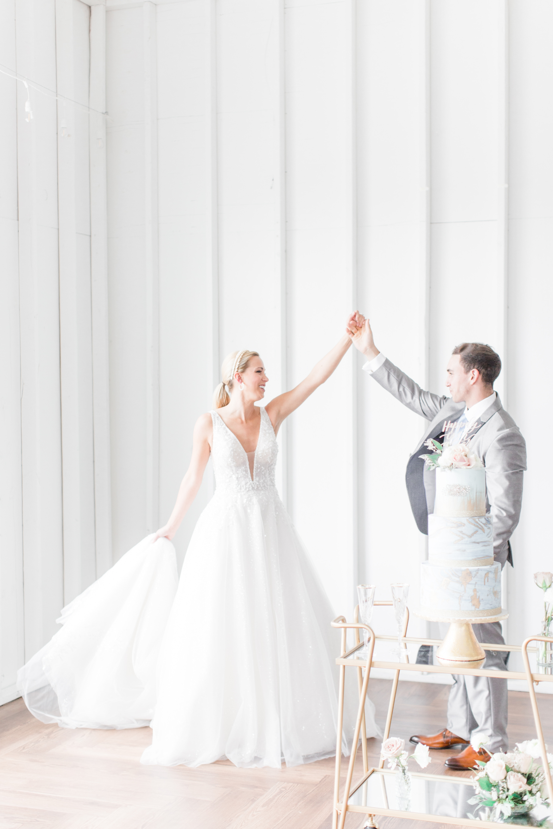 Modern Cinderella Luxury Wedding Inspiration featured on Nashville Bride Guide