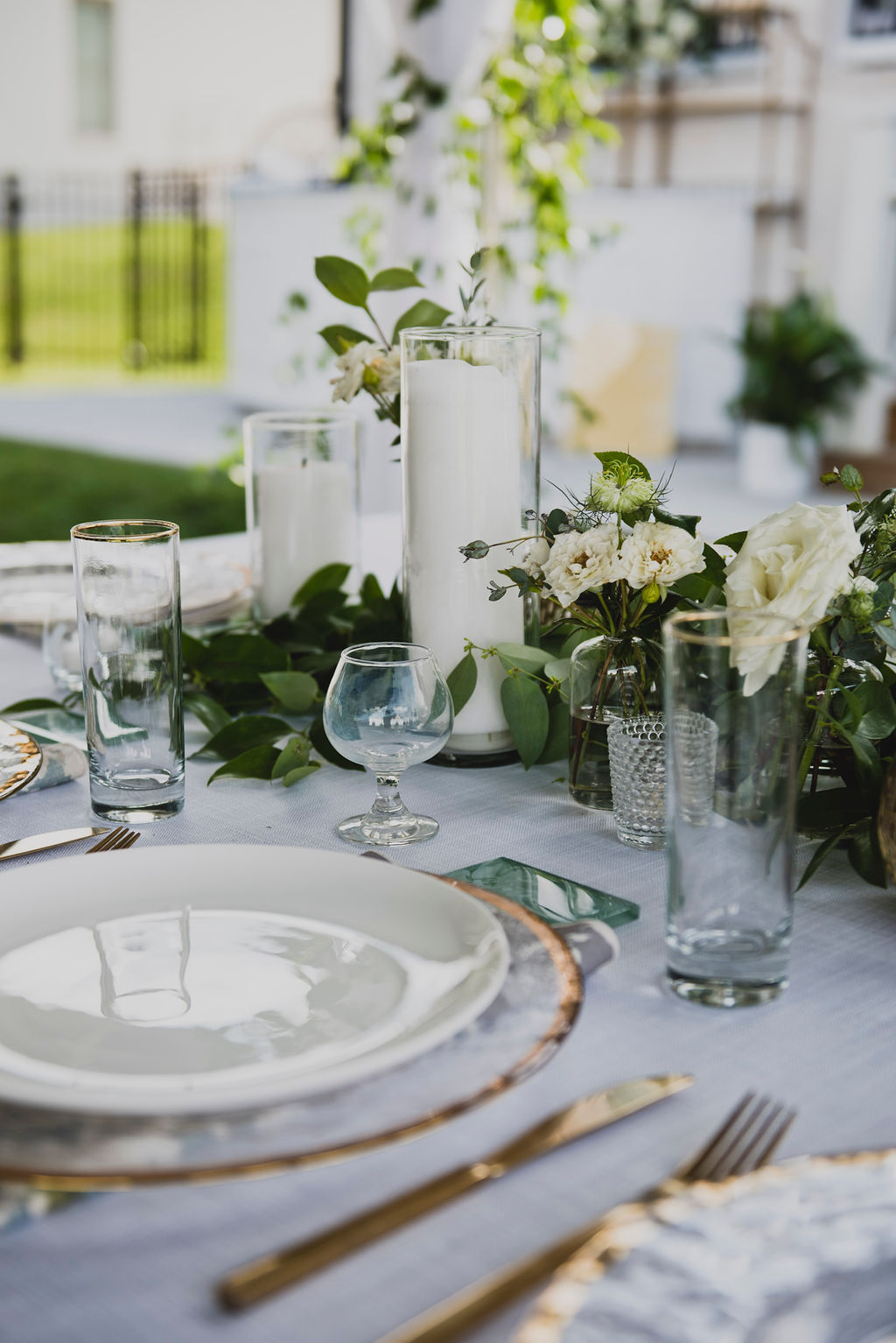 White and greenery wedding table decor