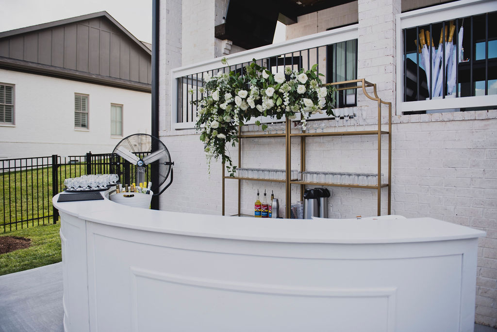 Backyard wedding bar inspiration