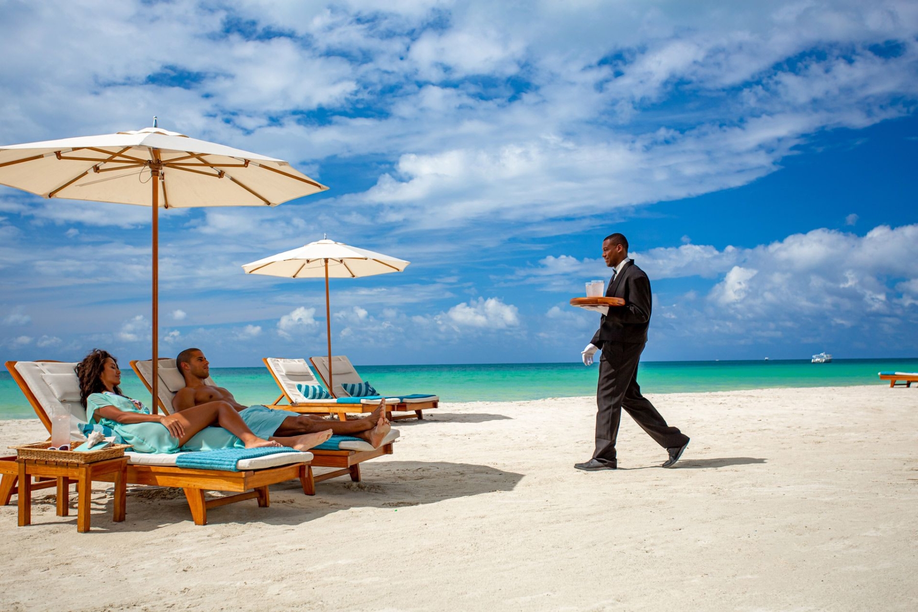 Should I Upgrade to Butler Service for My Honeymoon at Sandals | 2 Travel Anywhere
