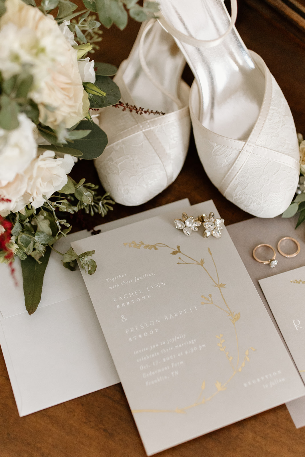 White and gold wedding stationery