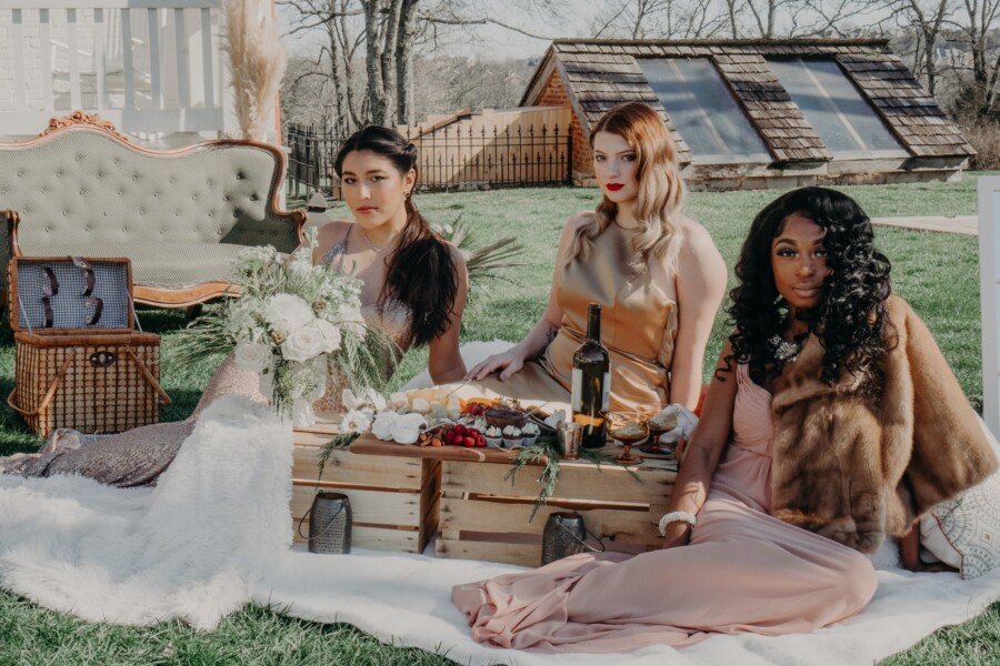 Nashville Winter Inspired Wedding at Ravenswood Mansion