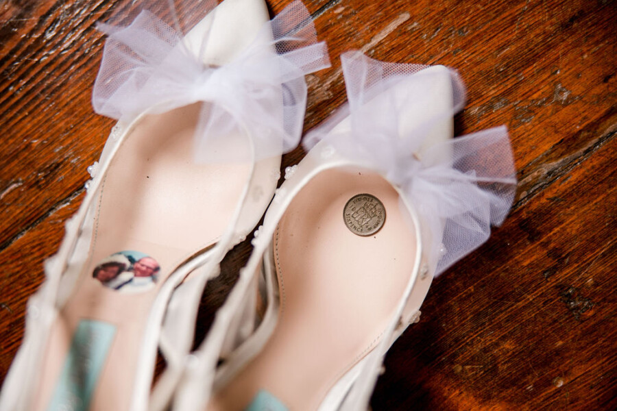 Bow tie wedding shoes