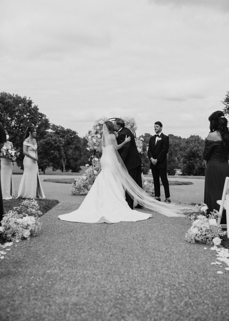 Black and White Outdoor Wedding Ceremony at Ravenswood Mansion
