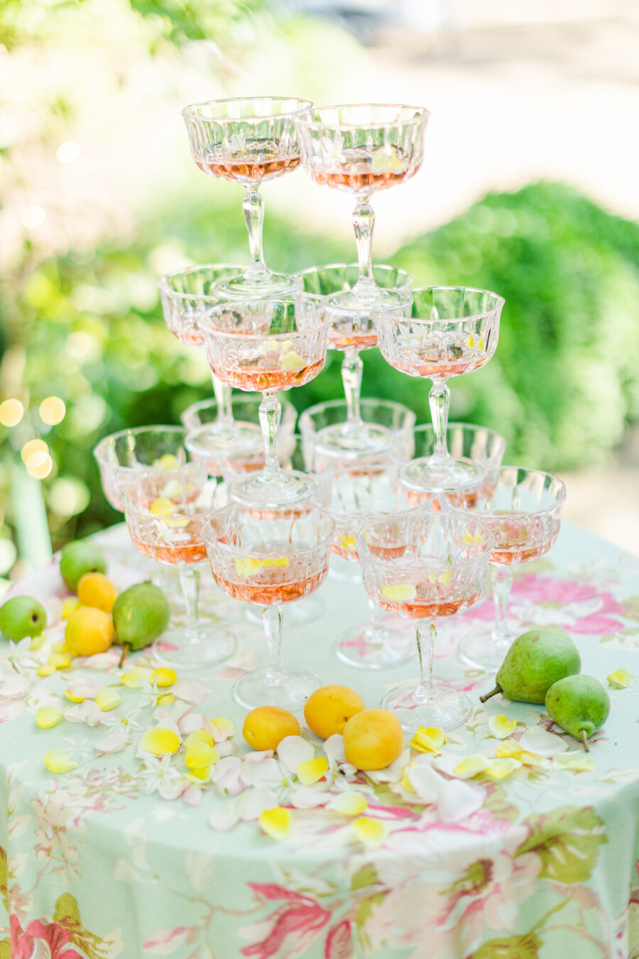 Riverwood Mansion Inspired Wedding with Bright Colors